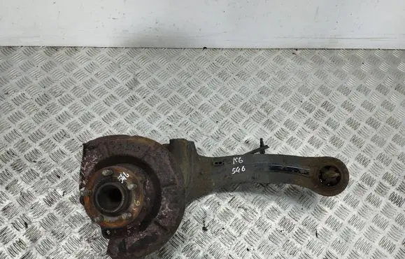 Ford Grand C-MAX Rear wheel hub