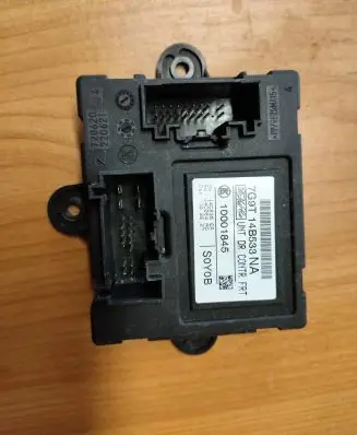 Ford Mondeo MK IV Door control unit/module 10001845 G9T14B533NNA 14C235E