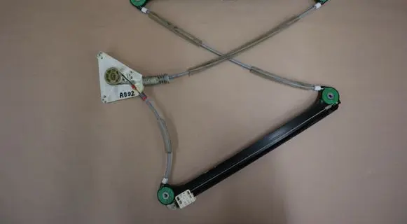 Audi A3 S3 A3 Sportback 8P Front window lifting mechanism without motor E006060001B