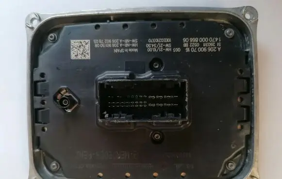 Mercedes-Benz EQS V297 LED ballast control module A2069007016