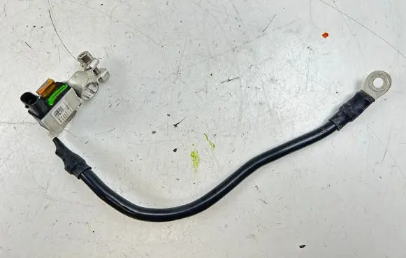 Audi A6 S6 C7 4G Negative earth cable (battery) 8S0915181C