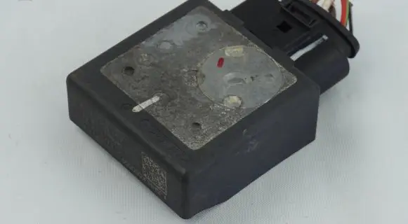 Volkswagen PASSAT B8 Fuel injection pump control unit/module 5Q0906121Q