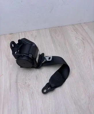 BMW 1 F20 F21 Rear seatbelt 619185100D 221114