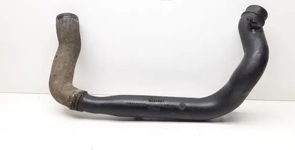 Intercooler hose/pipe