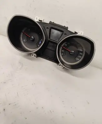 Hyundai i30 Speedometer (instrument cluster) 94003A6553