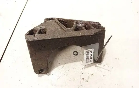 Audi A6 S6 C4 4A Engine mounting bracket 4a0199350a