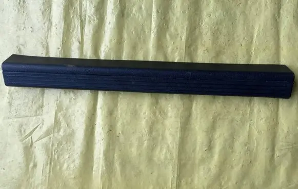 Mercedes-Benz C AMG W204 Front sill trim cover A2046860136