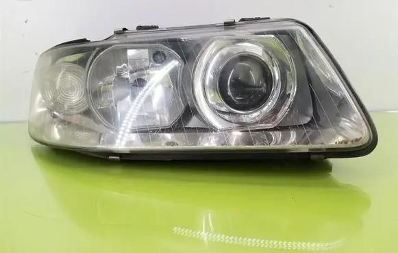 Audi A3 S3 8L Headlight/headlamp 15389600