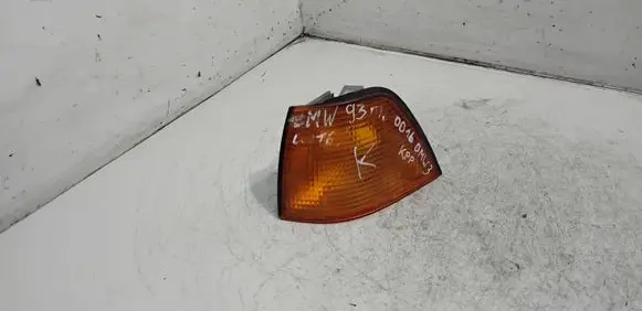 BMW 3 E36 Front indicator light