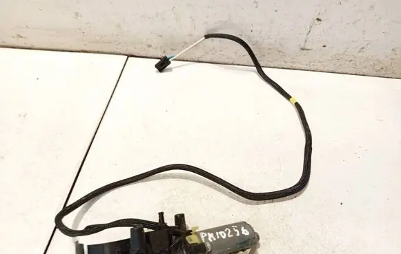 Mercedes-Benz C W203 Seat adjustment motor a2038201942