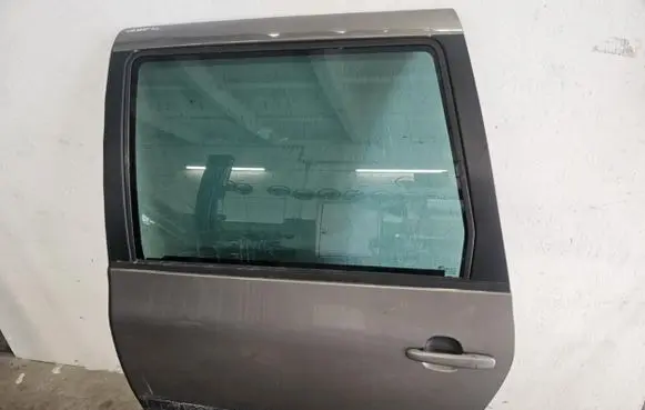 Seat Alhambra (Mk1) Rear door