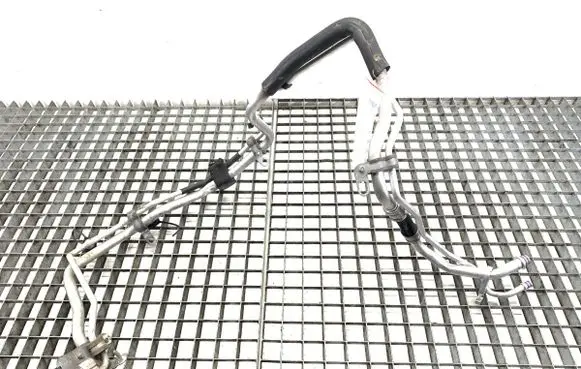 Jaguar F-Pace Air conditioning (A/C) pipe/hose HK8319A834CB