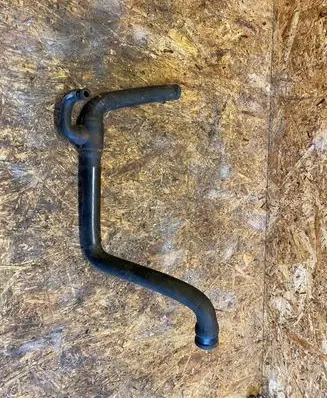 Mercedes-Benz E W124 Engine coolant pipe/hose 1248302496