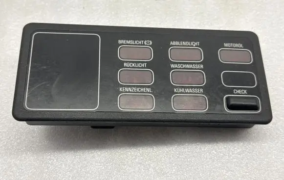 BMW 3 E30 On-board computer control switch 81117497