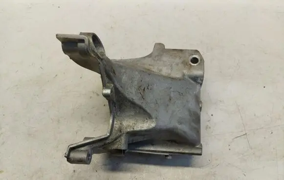 Skoda Kamiq Engine mounting bracket 04C199207AD