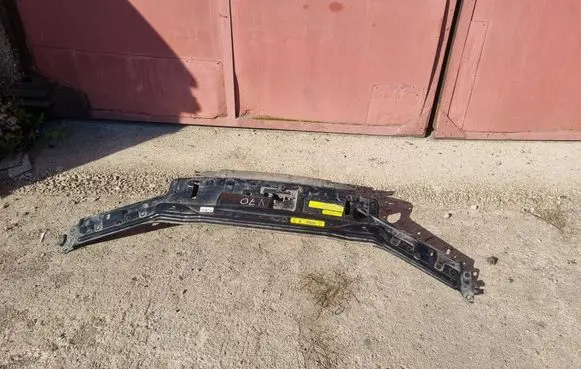 Volvo V70 Top upper radiator support slam panel 9454292