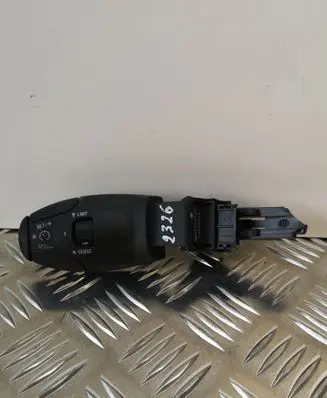 Peugeot 5008 Cruise control stalk 96637157XT 12272004
