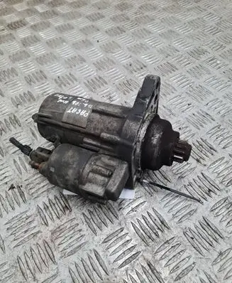 Volkswagen PASSAT B6 Starter motor