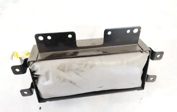 Hyundai Getz Passenger airbag 845601cxxx 84560-1cxxx