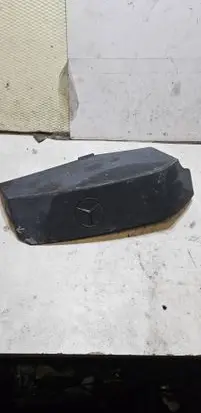 Mercedes-Benz C W203 Engine cover (trim) A1111580185