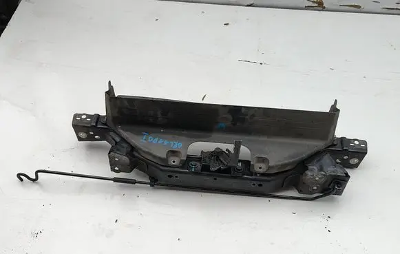 Radiator support slam panel