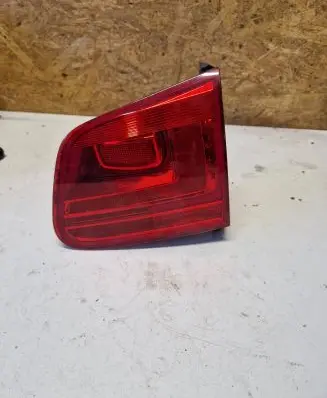 Volkswagen Tiguan Tailgate rear/tail lights 5N0945094H 2SA01073902 810111950