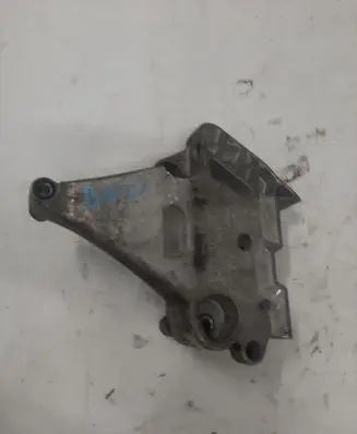 Audi A3 S3 8P Engine mount bracket 03G199207A