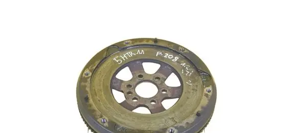 Peugeot 208 I Dual mass flywheel 9674033680 HMZ
