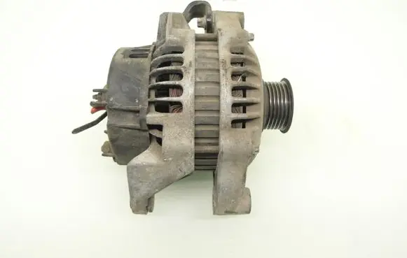 Opel Vectra B Generator/alternator 
