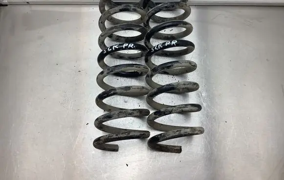 Mercedes-Benz SLK R170 Front coil spring 