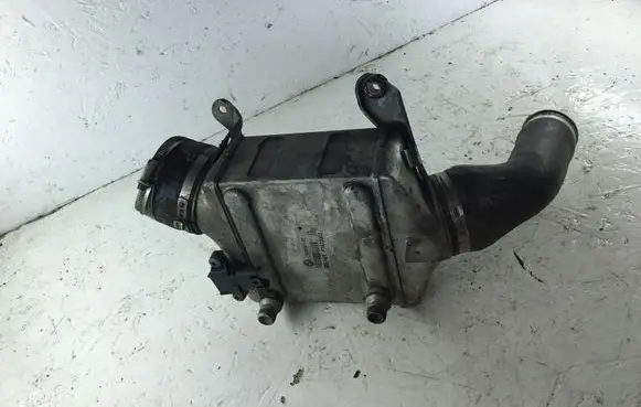 BMW 7 F01 F02 F03 F04 Intercooler radiator P3423003 7575403