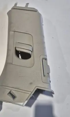 Volvo XC90 (B) pillar trim (top) 31363591