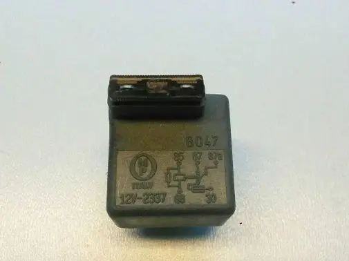 Renault Laguna II Other relay B047