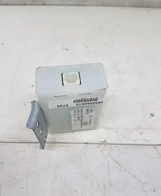 Subaru Outback Door central lock control unit/module 10R020727 GSREU52 020727