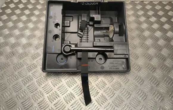 Renault Kangoo III Tool box 995013558R