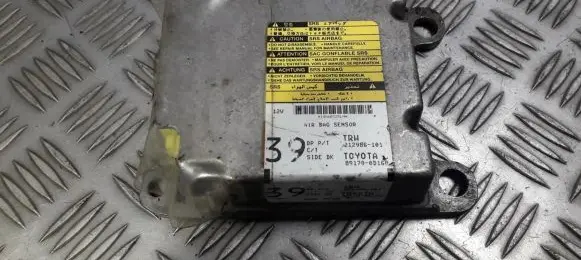 Toyota Yaris Airbag control unit/module 212986101 212986-101