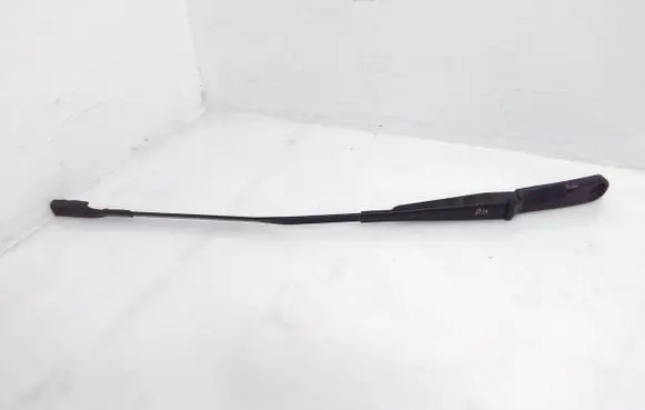 Porsche Panamera (971) Front wiper blade arm 971955410