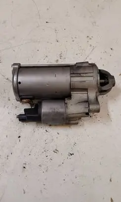 Mercedes-Benz E W213 Starter motor A6549061400 0001174612