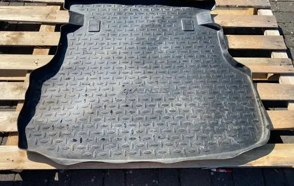 Toyota Avensis T250 Rubber trunk/boot mat liner 