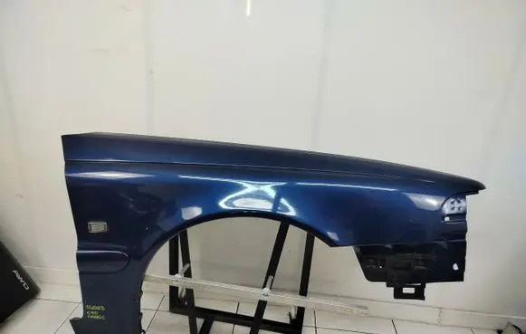 Volvo C70 Fender 14D23