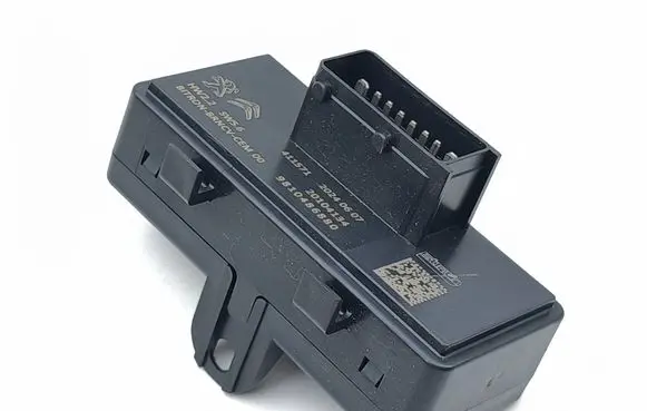 Peugeot 3008 III Seat control module 9810486880 20104134