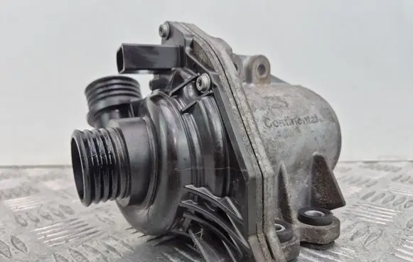 BMW X5 E70 Water pump 9894484 11868015