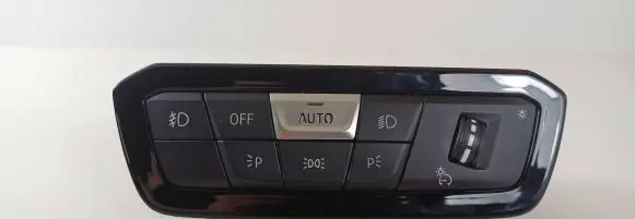 BMW X5 G05 Light switch 61315a16b02 E1084721 E108175