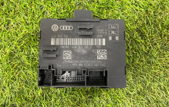 Audi A6 S6 C7 4G Door control unit/module 4G8959795J 4G8959795G