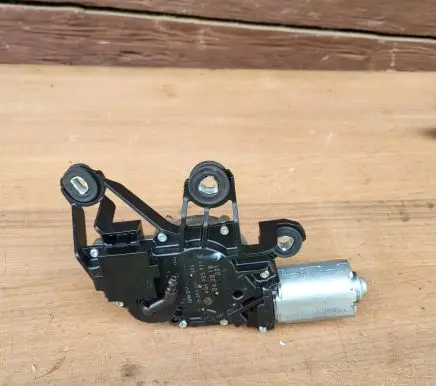 Volkswagen Polo Rear window wiper motor 6Q6955711C
