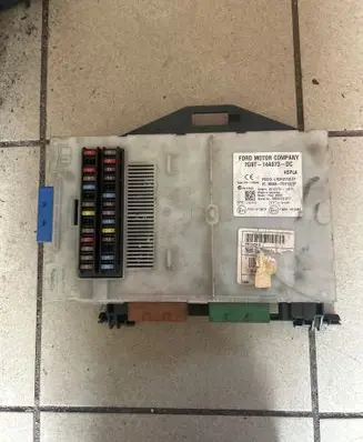 Ford Mondeo MK IV Comfort/convenience module 7G9T14A073DC LTQF01125TP 3659AF01125TP