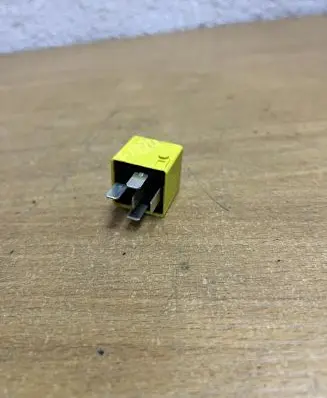 Mercedes-Benz ML W164 Other relay A0025421419 F1884