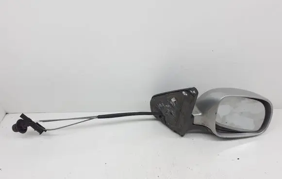 Volkswagen Bora Manual wing mirror 010515