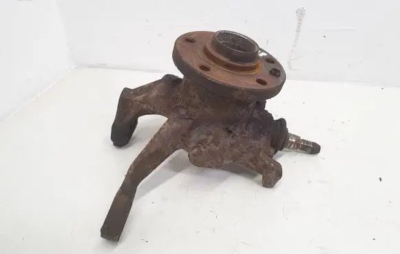 Volkswagen Multivan T4 Front wheel hub spindle knuckle