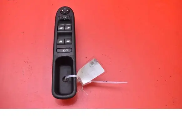 Citroen C3 Picasso Electric window control switch 96636185XT